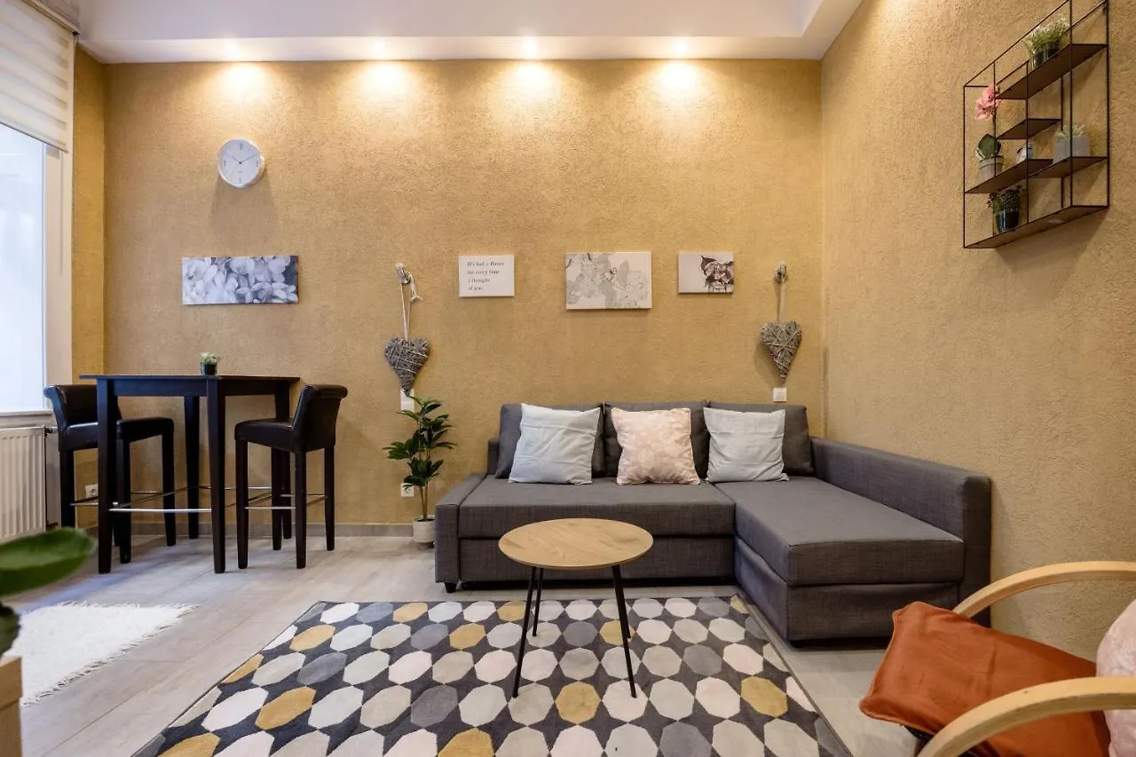 Akacfa 27-1 Center Apartment With Aircon Budapest