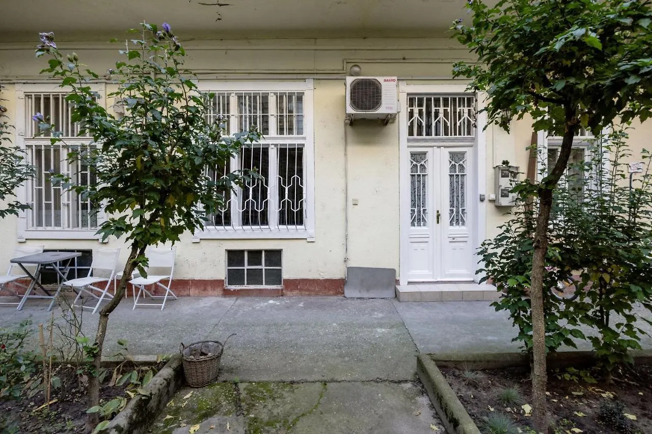 Akacfa 27-1 Center Apartment With Aircon Boedapest 0*,  Hongarije